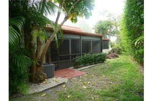 173 SE 7th St, Deerfield Beach, FL 33441, Sold 03/31/22