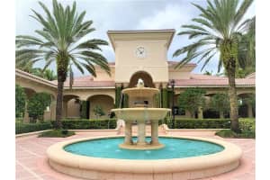 11001 Redhawk St, Plantation, FL 33324, Sold 08/19/22