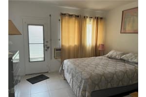 900 SW 11th Ave #7c, Hallandale Beach, FL 33009, Sold 09/02/22