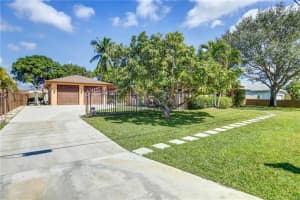 5015 NW 77th Ct, Pompano Beach, FL 33073, Sold 03/17/22