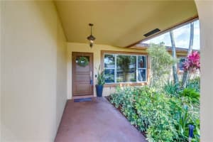 5015 NW 77th Ct, Pompano Beach, FL 33073, Sold 03/17/22