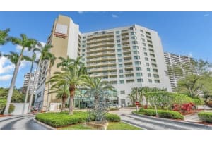 2670 E Sunrise Blvd #917, Fort Lauderdale, FL 33304, Sold 03/31/22