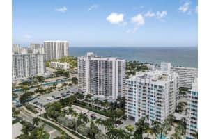 2841 N Ocean Blvd APT 1910, Fort Lauderdale, FL 33308, Sold 04/29/22