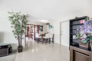 2841 N Ocean Blvd APT 1910, Fort Lauderdale, FL 33308, Sold 04/29/22