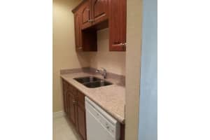 2854 NW 55th Ave #1a, Lauderhill, FL 33313, Sold 03/30/22