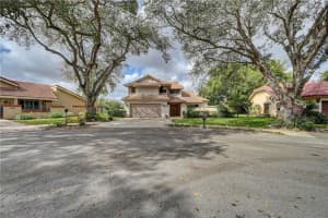 5815 SW 87th Ave, Cooper City, FL 33328, Sold 08/08/22