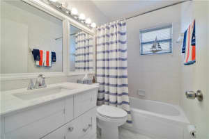 4765 NW 22nd St, Coconut Creek, FL 33063, Sold 04/11/22