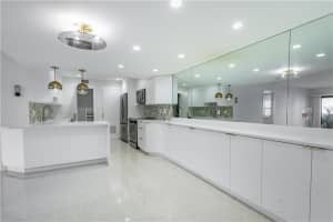 330 SE 20th Ave APT 408, Deerfield Beach, FL 33441, Sold 03/31/22