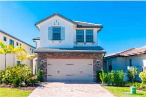 11826 SW 13th Ct, Pembroke Pines, FL 33025, Sold 06/09/22