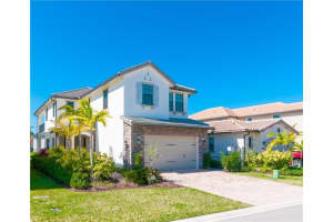 11826 SW 13th Ct, Pembroke Pines, FL 33025, Sold 06/09/22
