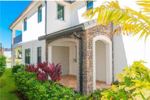 11826 SW 13th Ct, Pembroke Pines, FL 33025, Sold 06/09/22