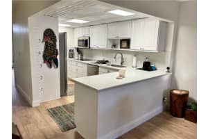 6035 Bayview Dr #6035, Fort Lauderdale, FL 33308, Sold 04/01/22