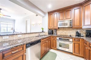 200 NE 2nd Ave APT 406, Delray Beach, FL 33444, Sold 03/25/22
