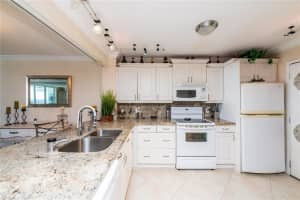 800 SE 20th Ave APT 1007, Deerfield Beach, FL 33441, Sold 06/06/22