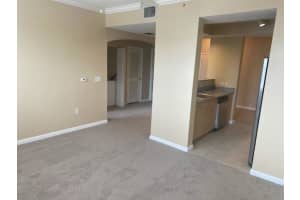 533 NE 3rd Ave APT 302, Fort Lauderdale, FL 33301, Sold 04/01/22