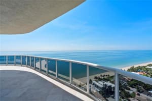 3100 N Ocean Blvd APT 2710, Fort Lauderdale, FL 33308, Sold 05/25/22