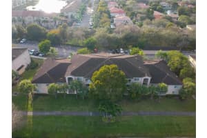 5015 Wiles Rd APT 203, Coconut Creek, FL 33073, Sold 04/25/22