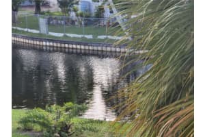 4270 NW 40th St APT 304, Lauderdale Lakes, FL 33319, Sold 07/18/22