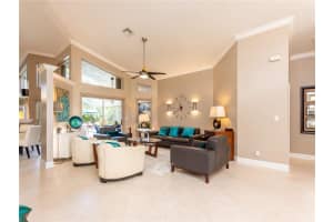 1175 Fairfax Ln, Weston, FL 33326, Sold 04/25/22