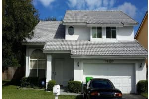 12137 NW 35th Pl, Sunrise, FL 33323, Sold 04/19/22