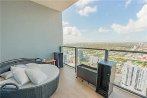 88 SW 7th St Apt 3604, Miami, FL 33130, Sold 05/13/22