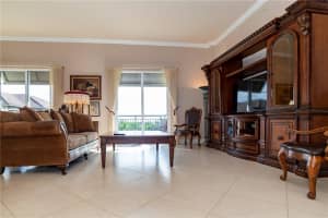 2625 NE 14th Ave APT 501, Oakland Park, FL 33334, Sold 04/12/22