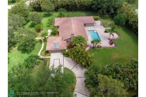 7010 E Cypresshead Dr, Parkland, FL 33067, Sold 05/31/22