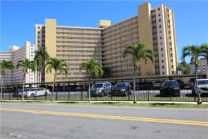 201 N Ocean Blvd APT 412, Pompano Beach, FL 33062, Sold 04/06/22