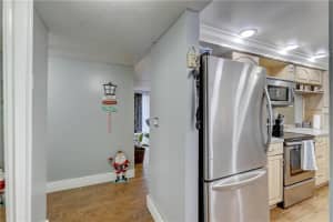 7100 Nova Dr APT 203A, Davie, FL 33317, Sold 04/22/22