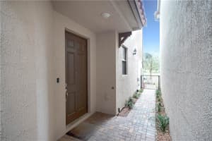 4819 NW 59th St, Tamarac, FL 33319, Sold 06/21/22