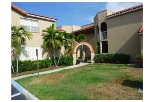 333 SW 86th Ave APT 102, Pembroke Pines, FL 33025, Sold 04/01/22