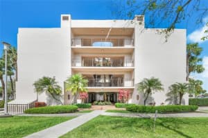 8760 SW 133rd Avenue Rd APT 303, Miami, FL 33183, Sold 04/27/22