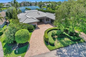 14 Gatehouse Rd, Sea Ranch Lakes, FL 33308, Sold 05/16/22