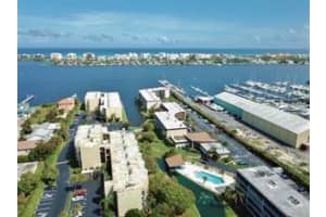 896 N Federal Hwy APT 221, Lake Worth, FL 33462, Sold 04/30/22