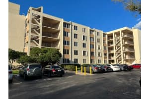 3265 Riverside Dr d501, Coral Springs, FL 33065, Sold 04/22/22