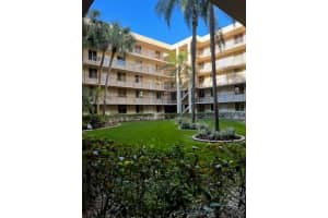 3265 Riverside Dr d501, Coral Springs, FL 33065, Sold 04/22/22