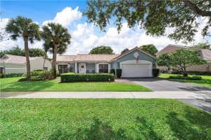 3990 Sabal Lakes Rd, Delray Beach, FL 33445, Sold 04/07/22