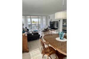 985 SE 19th Ave APT 301, Deerfield Beach, FL 33441, Sold 04/01/22