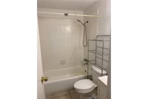 4160 NW 21st St, Lauderhill, FL 33313 - MLS#F10320464