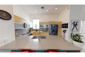 743 NE 4th Ave #743, Fort Lauderdale, FL 33304, Sold 04/21/22