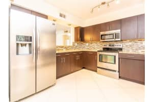 5312 NE 6th Ave A20, Oakland Park, FL 33334, Sold 05/16/22