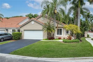 10101 NW 5th St, Plantation, FL 33324, Sold 04/15/22