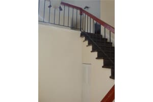 5625 NW 21st St 9 e, Lauderhill, FL 33313, Sold 04/19/22