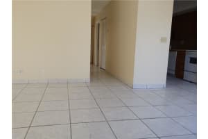 5625 NW 21st St 9 e, Lauderhill, FL 33313, Sold 04/19/22