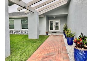 8911 NW 79th Ct, Tamarac, FL 33321, Sold 04/11/22