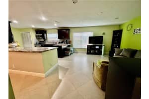 8911 NW 79th Ct, Tamarac, FL 33321, Sold 04/11/22