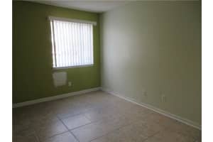 164 SW 83rd Way APT 105, Pembroke Pines, FL 33025, Sold 05/17/22