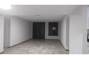 6751 N University Dr APT 204, Tamarac, FL 33321, Sold 04/08/22