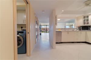 7020 Half Moon Cir APT 208, Hypoluxo, FL 33462, Sold 05/06/22