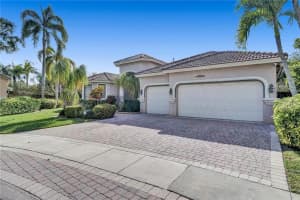 11021 NW 3 St, Plantation, FL 33324, Sold 05/13/22